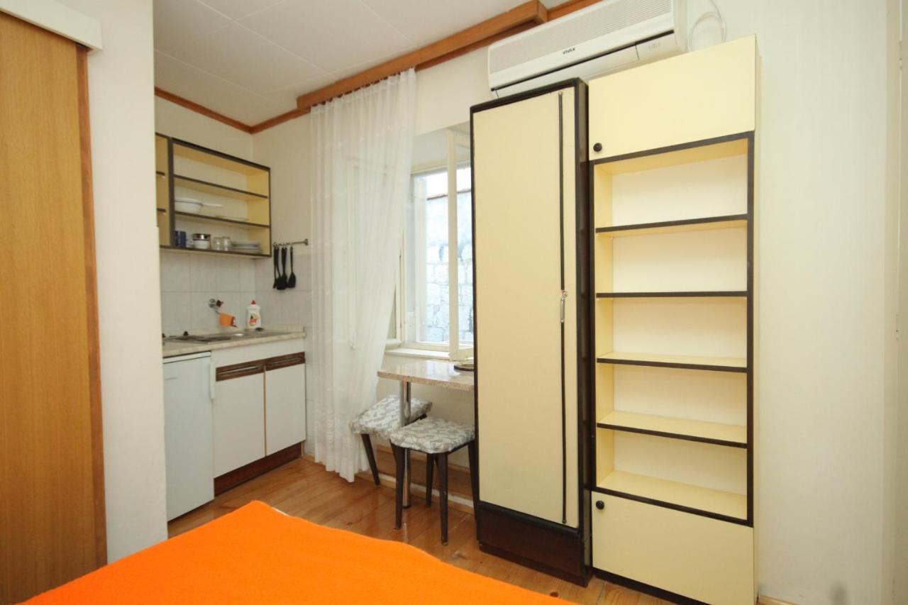Apartments And Rooms By The Sea Komiza, Vis - 2431 外观 照片